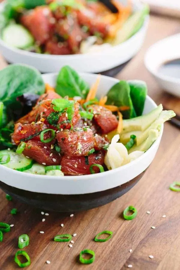 Easy homemade tuna poke bowl recipe